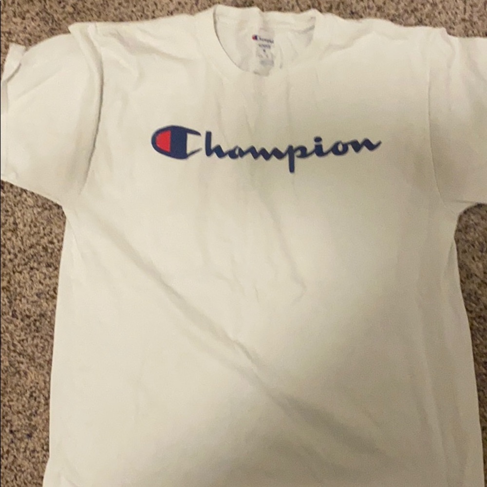 White champion t shirt
